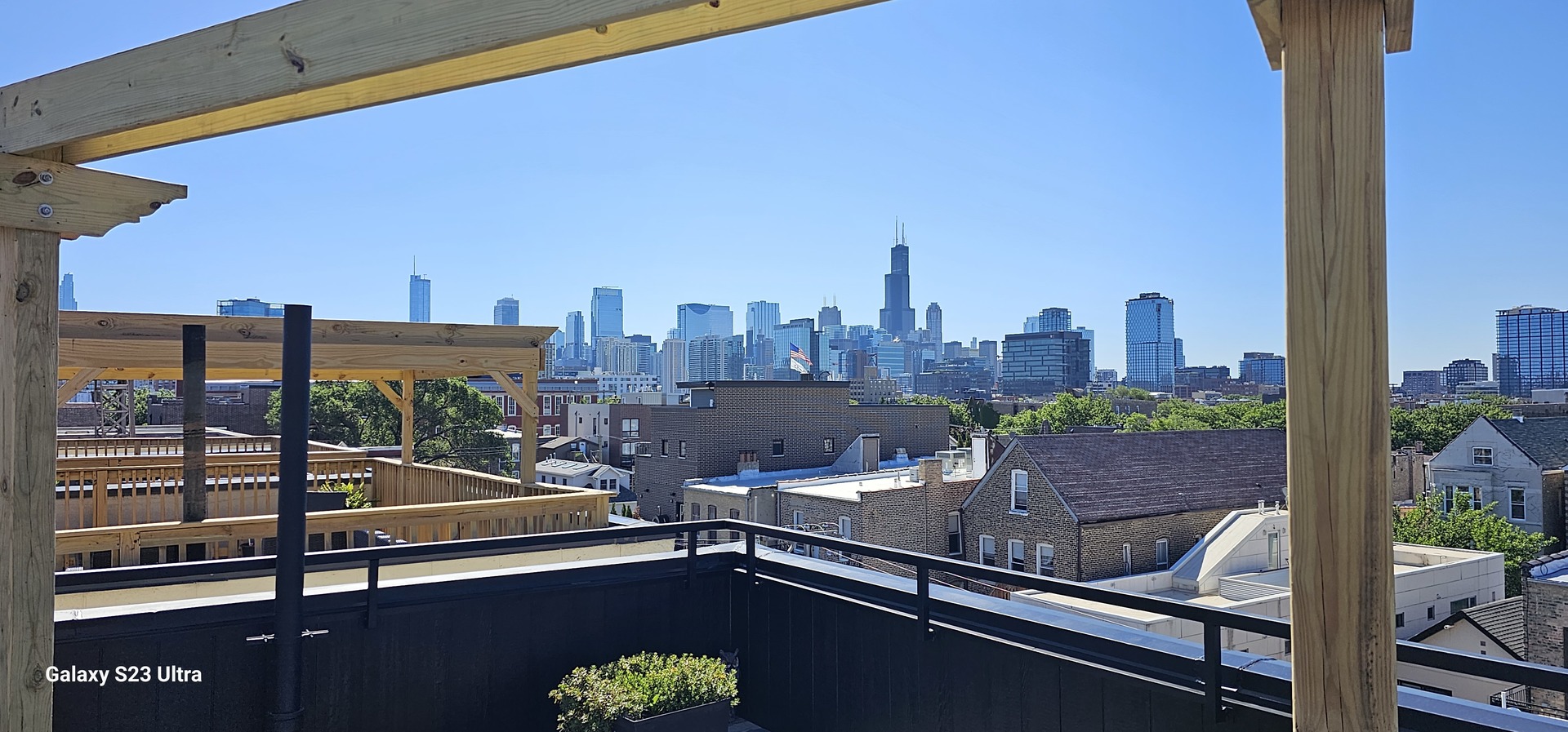 1419 W Chicago Avenue 3