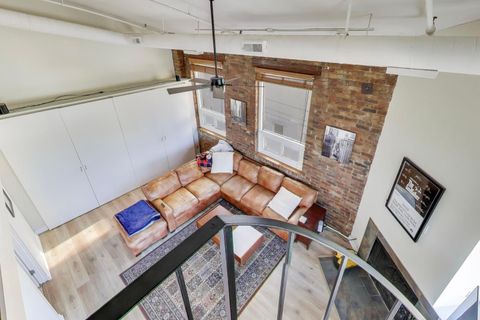 Tiny photo for 1000 W Diversey Parkway #3D, Chicago, IL 60614 (MLS # 12558034)