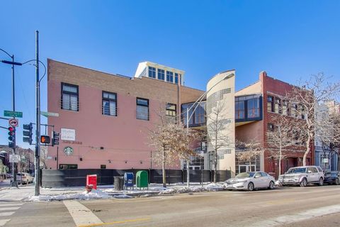 Tiny photo for 1000 W Diversey Parkway #3D, Chicago, IL 60614 (MLS # 12558034)