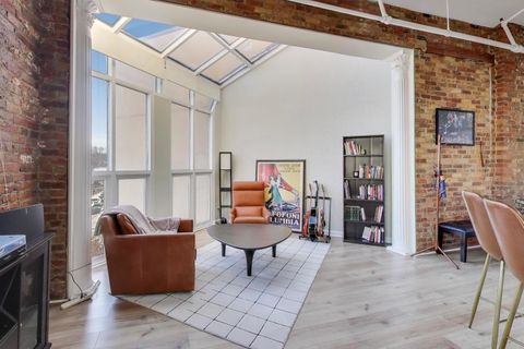 Tiny photo for 1000 W Diversey Parkway #3D, Chicago, IL 60614 (MLS # 12558034)