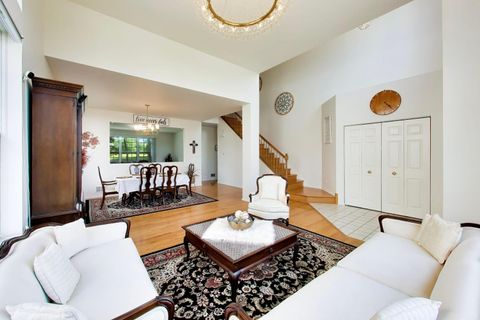 Tiny photo for 1819 Krowka Drive, Des Plaines, IL 60018 (MLS # 12704159)