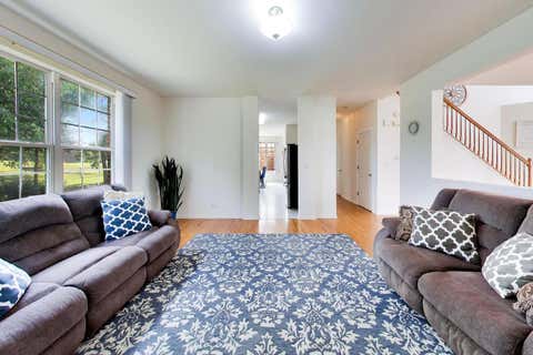Tiny photo for 1819 Krowka Drive, Des Plaines, IL 60018 (MLS # 12704159)