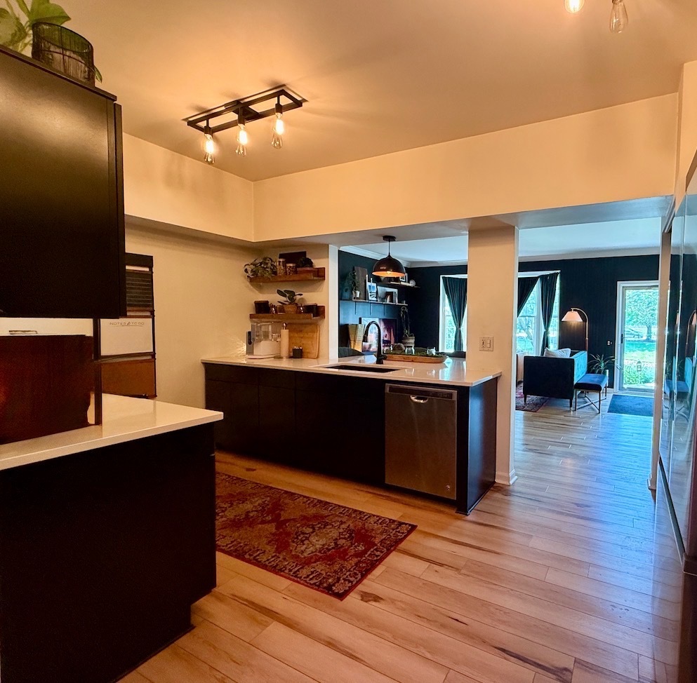 2716 Rockport Lane