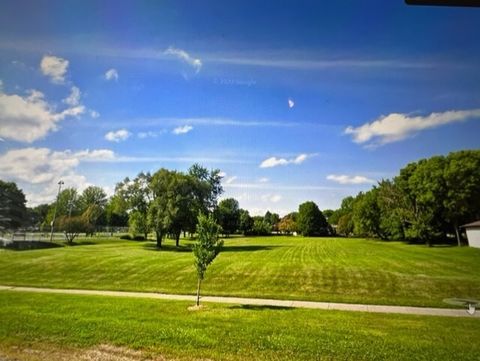 1400-1500 E Kensington Road Mount Prospect IL 60056