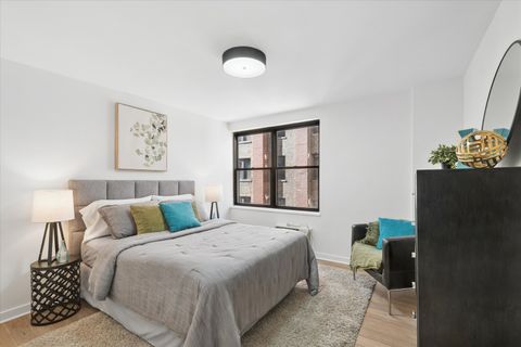 Tiny photo for 850 N DeWitt Place #15K, Chicago, IL 60611 (MLS # 12583909)