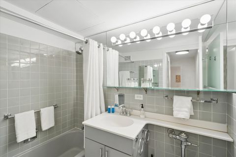 Tiny photo for 850 N DeWitt Place #15K, Chicago, IL 60611 (MLS # 12583909)