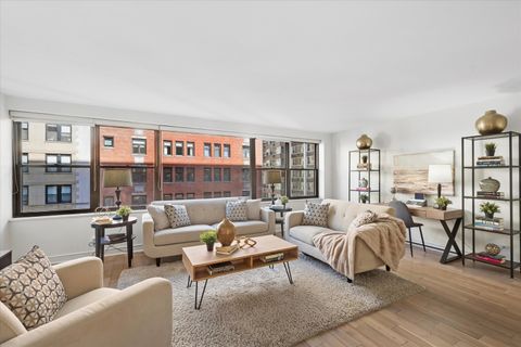 Tiny photo for 850 N DeWitt Place #15K, Chicago, IL 60611 (MLS # 12583909)