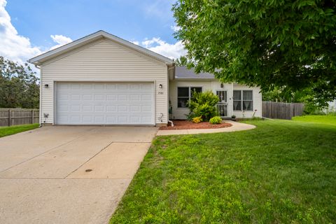 Photo of 1501 Donegal Drive, Normal, IL 61761 (MLS # 12684194)
