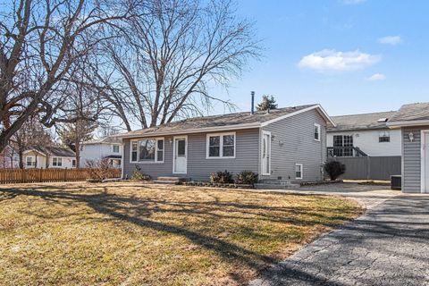 Tiny photo for 604 WOODMOOR Drive, Round Lake Beach, IL 60073 (MLS # 12592444)