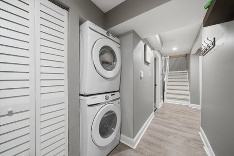 Tiny photo for 231 E 59th Street #1, Chicago, IL 60637 (MLS # 12767563)