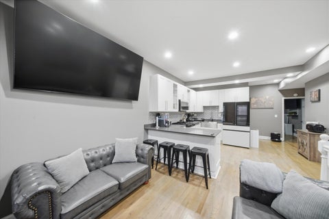 Tiny photo for 231 E 59th Street #1, Chicago, IL 60637 (MLS # 12767563)