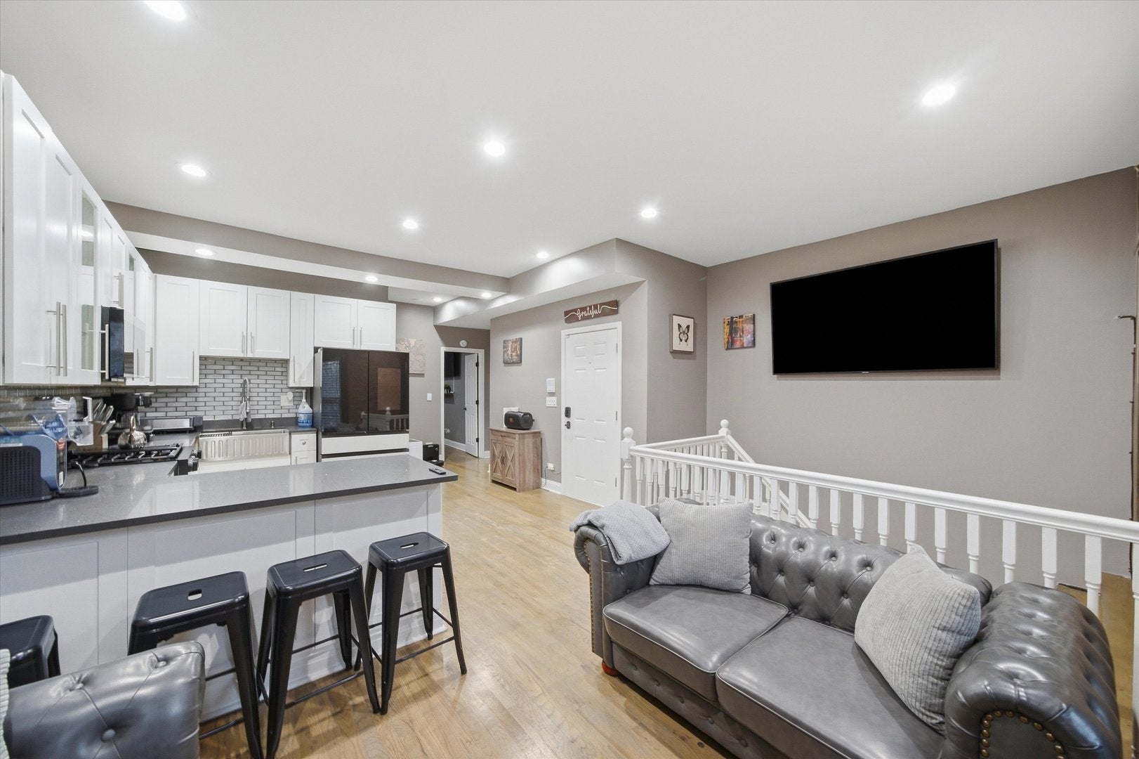 231 E 59th Street 1