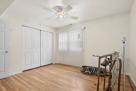 Tiny photo for 1538 W Chase Avenue #1N, Chicago, IL 60626 (MLS # 12588053)