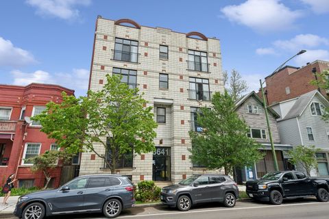 Photo of 3641 N Ashland Avenue #1N, Chicago, IL 60613 (MLS # 12651346)