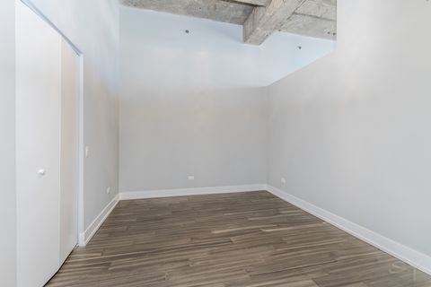 Tiny photo for 320 E 21ST Street #802, Chicago, IL 60616 (MLS # 12470048)