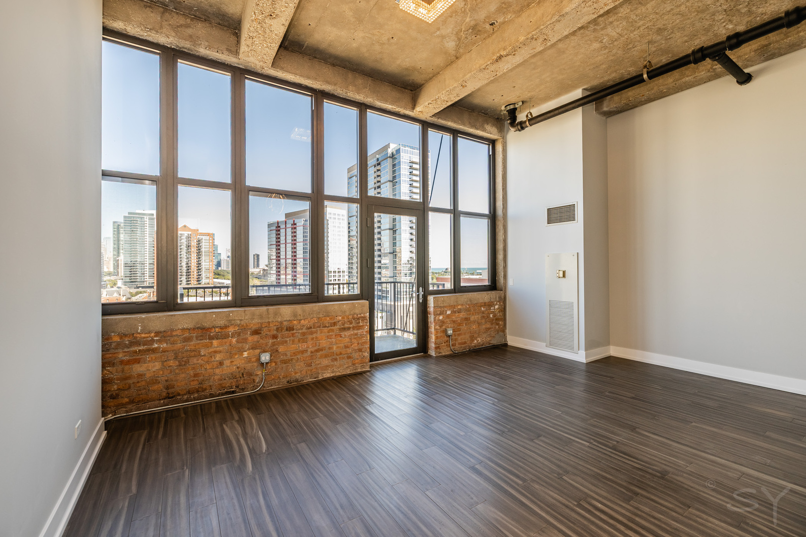 320 E 21ST Street 802
