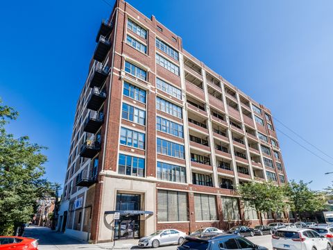 320 E 21ST Street 802 Chicago IL 60616