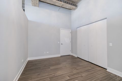 Tiny photo for 320 E 21ST Street #802, Chicago, IL 60616 (MLS # 12470048)