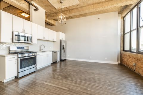 Tiny photo for 320 E 21ST Street #802, Chicago, IL 60616 (MLS # 12470048)
