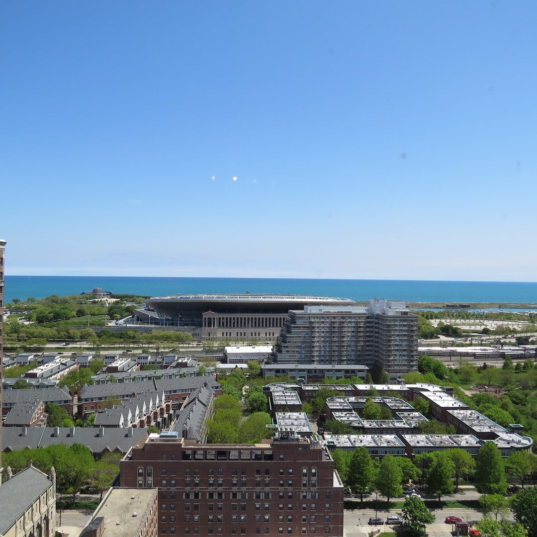 1464 S Michigan Avenue 2003