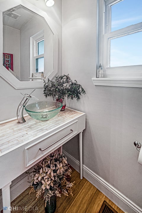 Tiny photo for 88 Stable Way, Lindenhurst, IL 60046 (MLS # 12716067)