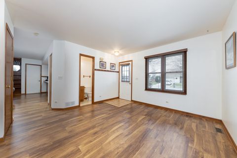 Tiny photo for Bolingbrook, IL 60490 (MLS # 12592940)