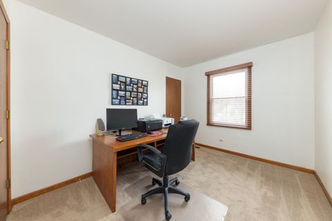 Tiny photo for Bolingbrook, IL 60490 (MLS # 12592940)