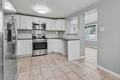 Tiny photo for 8930 S Crawford Avenue, Hometown, IL 60456 (MLS # 12784374)