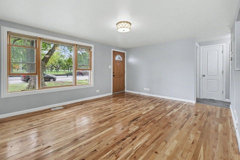Tiny photo for 8930 S Crawford Avenue, Hometown, IL 60456 (MLS # 12784374)