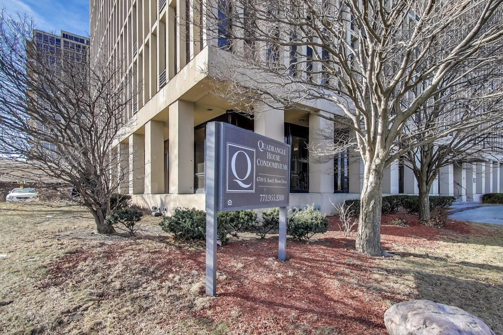 6700 S South Shore Drive 17C