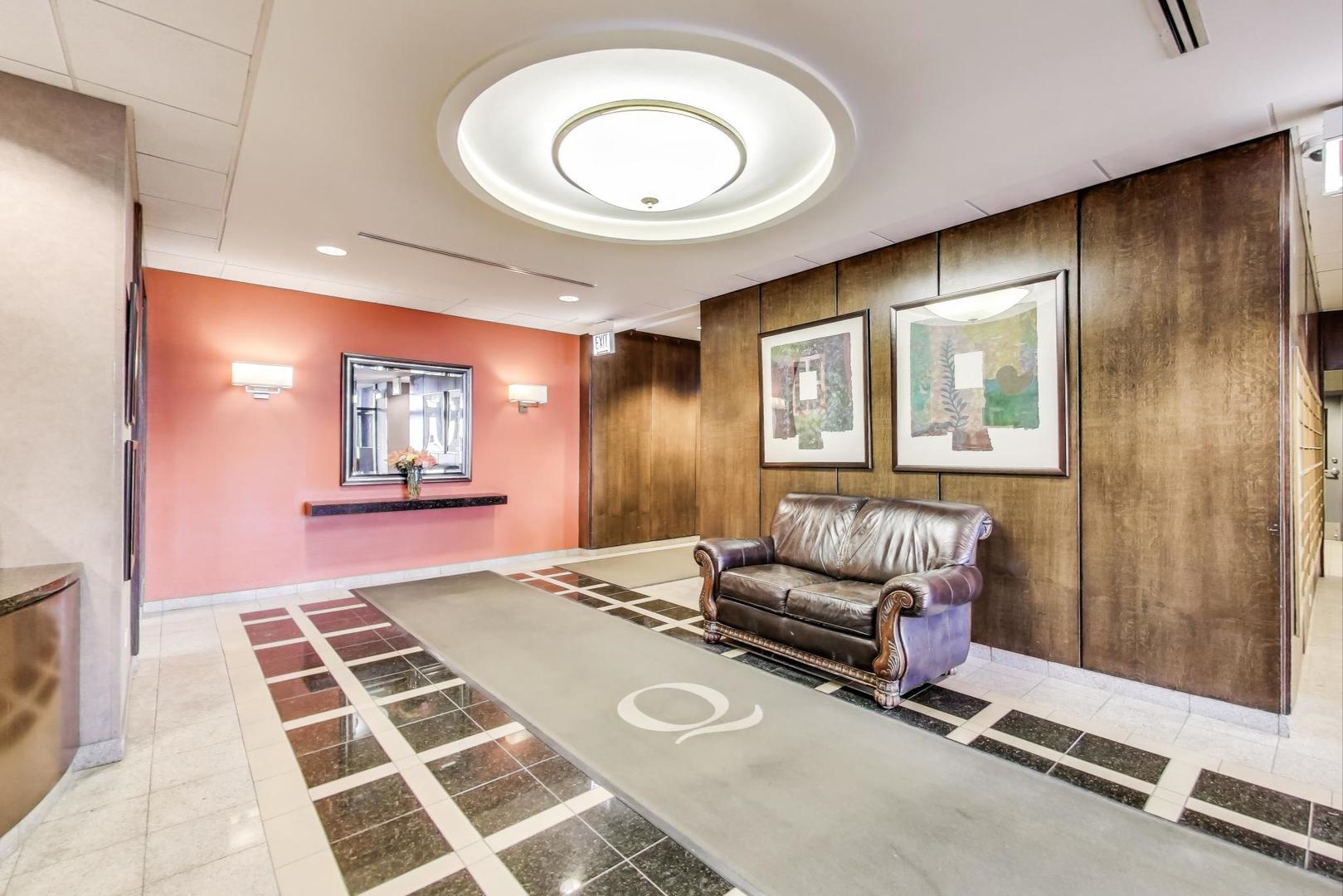 6700 S South Shore Drive 17C