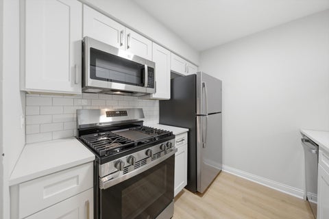 Tiny photo for 19409 Oakwood Avenue #19409, Country Club Hills, IL 60478 (MLS # 12677677)