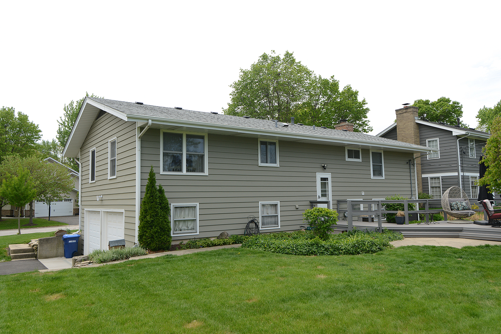 1701 Radnor Court