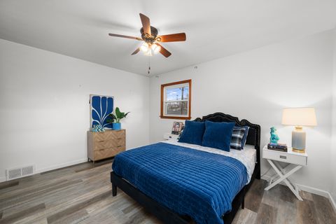 Tiny photo for 1611 E High Street, Davenport, IA 52803 (MLS # 12584131)