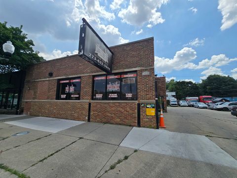 4943 W Fullerton Avenue Chicago IL 60639