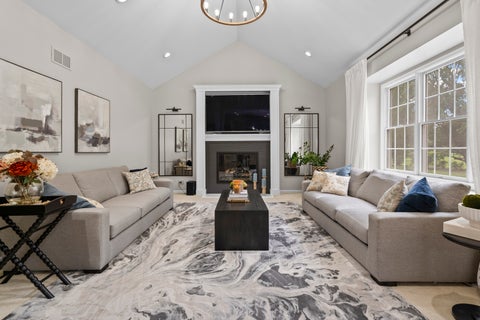 Tiny photo for 15 Glacier Circle, South Barrington, IL 60010 (MLS # 12730725)