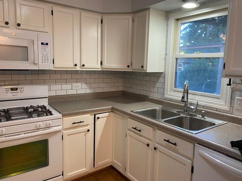 Tiny photo for 10 Briar Lane, Geneva, IL 60134 (MLS # 12517135)