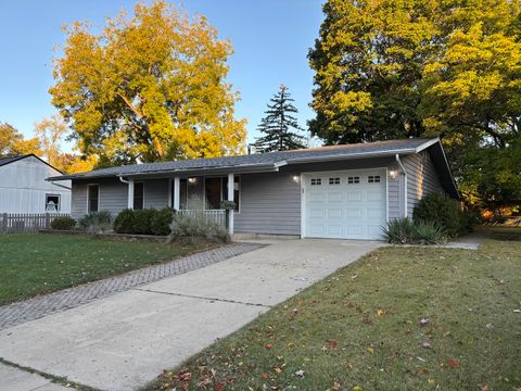 Tiny photo for 10 Briar Lane, Geneva, IL 60134 (MLS # 12517135)
