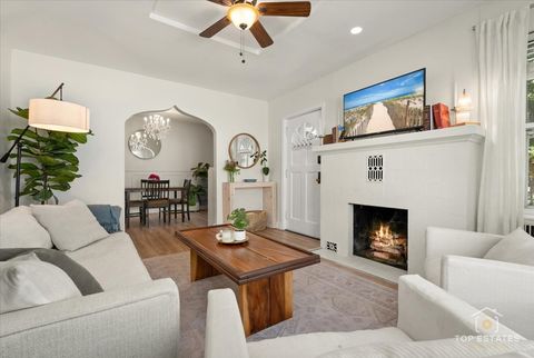 Tiny photo for 347 S Brewster Avenue, Lombard, IL 60148 (MLS # 12454847)