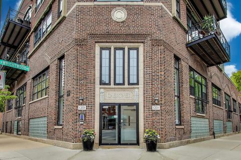 1201 W Wrightwood Avenue 22 Chicago IL 60614