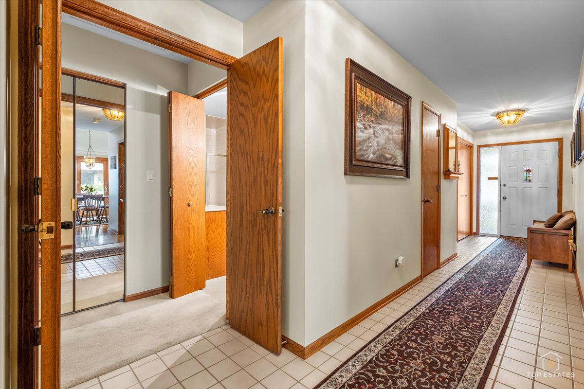232 Royal Lane 232