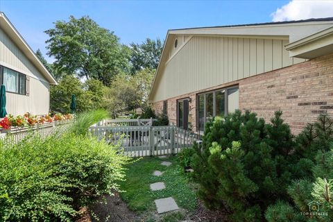 Tiny photo for 232 Royal Lane #232, Bloomingdale, IL 60108 (MLS # 12709949)