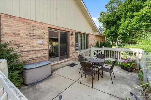 Tiny photo for 232 Royal Lane #232, Bloomingdale, IL 60108 (MLS # 12709949)