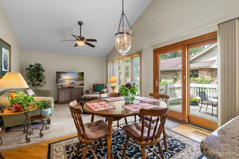 Tiny photo for 232 Royal Lane #232, Bloomingdale, IL 60108 (MLS # 12709949)