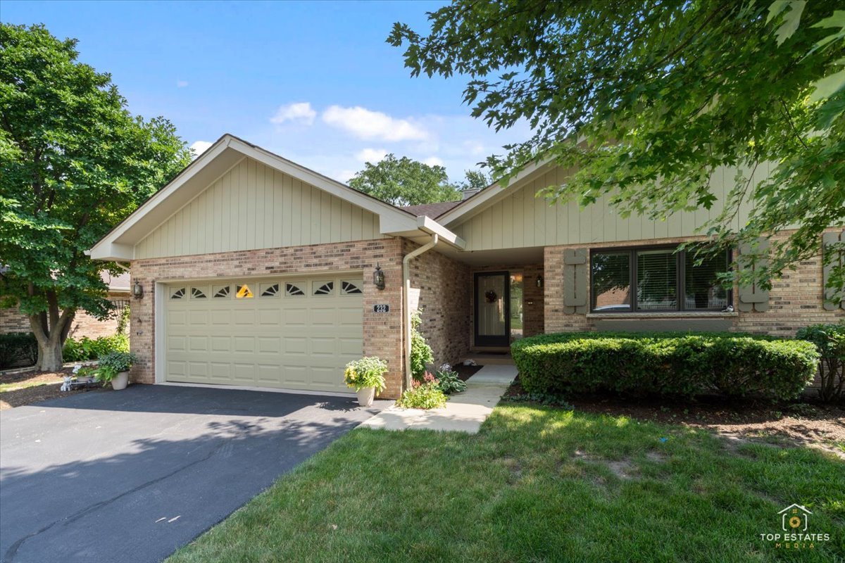 232 Royal Lane 232