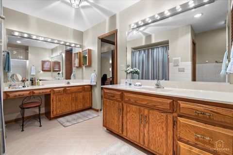 Tiny photo for 232 Royal Lane #232, Bloomingdale, IL 60108 (MLS # 12709949)