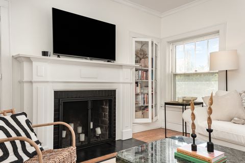 Tiny photo for 721 Emerson Street #2W, Evanston, IL 60201 (MLS # 12466307)