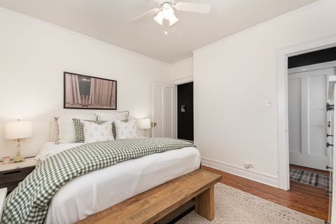 Tiny photo for 721 Emerson Street #2W, Evanston, IL 60201 (MLS # 12466307)