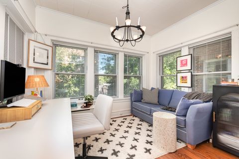 Tiny photo for 721 Emerson Street #2W, Evanston, IL 60201 (MLS # 12466307)