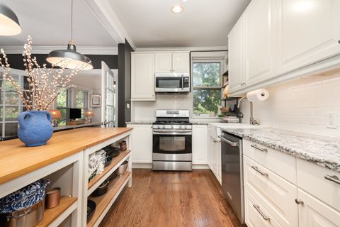 Tiny photo for 721 Emerson Street #2W, Evanston, IL 60201 (MLS # 12466307)